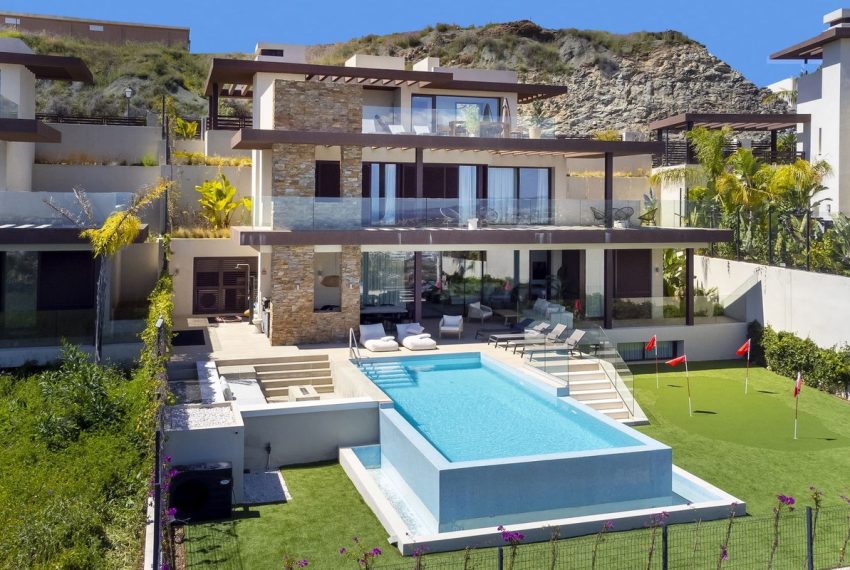 R5430571-House-For-Sale-Benahavis-Detached-Villa-5-Beds-407-Built-1