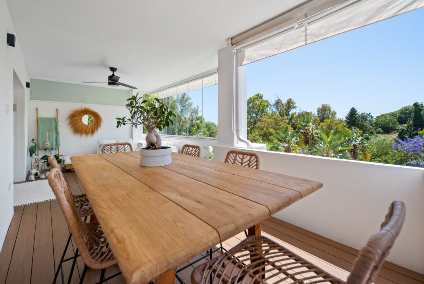 R5430718-Apartment-For-Sale-The-Golden-Mile-Middle-Floor-Apartment-2-Beds-172-Built-3