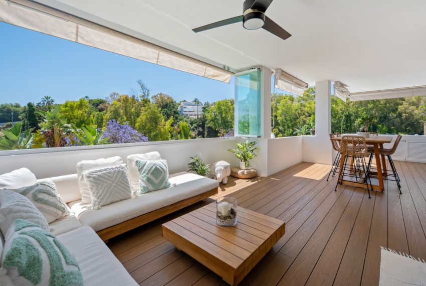 R5430718-Apartment-For-Sale-The-Golden-Mile-Middle-Floor-Apartment-2-Beds-172-Built-4