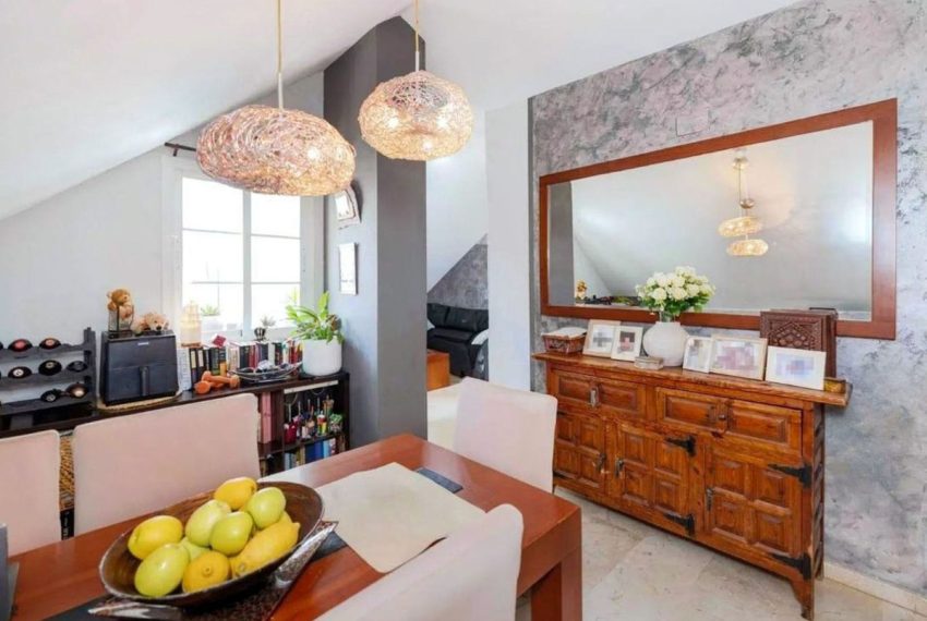 R5432038-Apartment-For-Sale-Estepona-Penthouse-3-Beds-78-Built-1