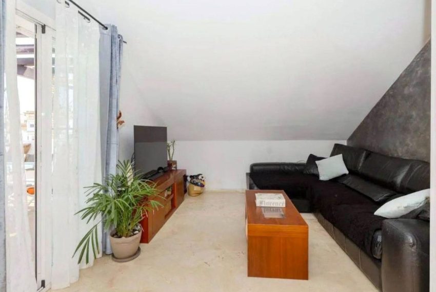 R5432038-Apartment-For-Sale-Estepona-Penthouse-3-Beds-78-Built-12