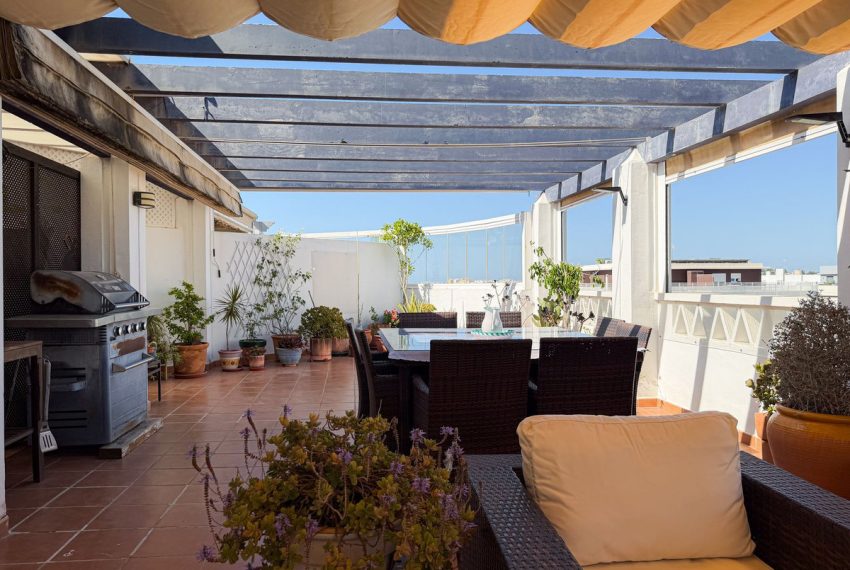 R5432218-Apartment-For-Sale-La-Campana-Penthouse-3-Beds-110-Built-12