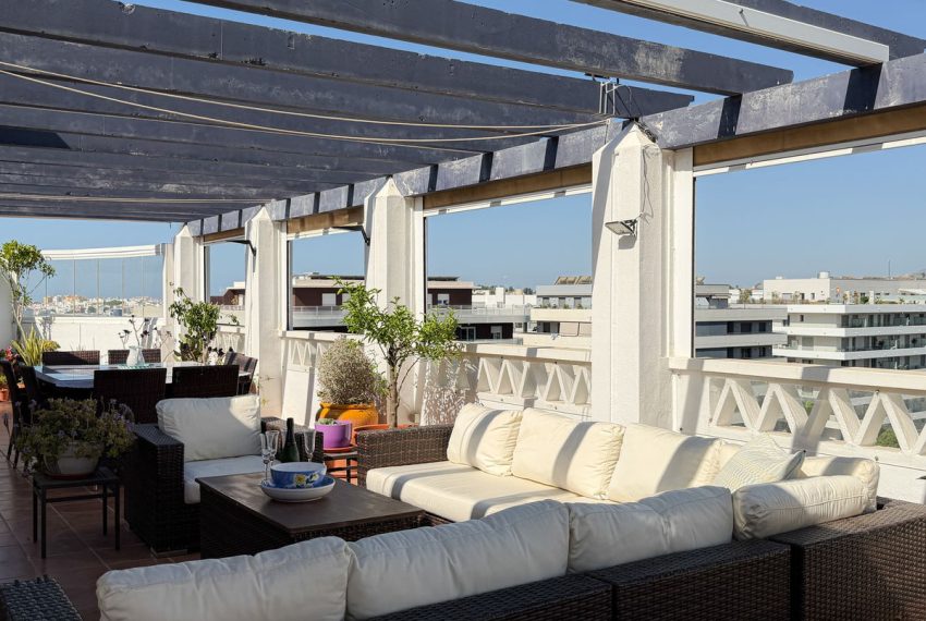 R5432218-Apartment-For-Sale-La-Campana-Penthouse-3-Beds-110-Built