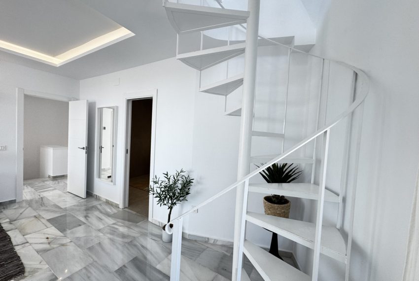 R5432302-Apartment-For-Sale-Puerto-Banus-Penthouse-Duplex-4-Beds-259-Built-15