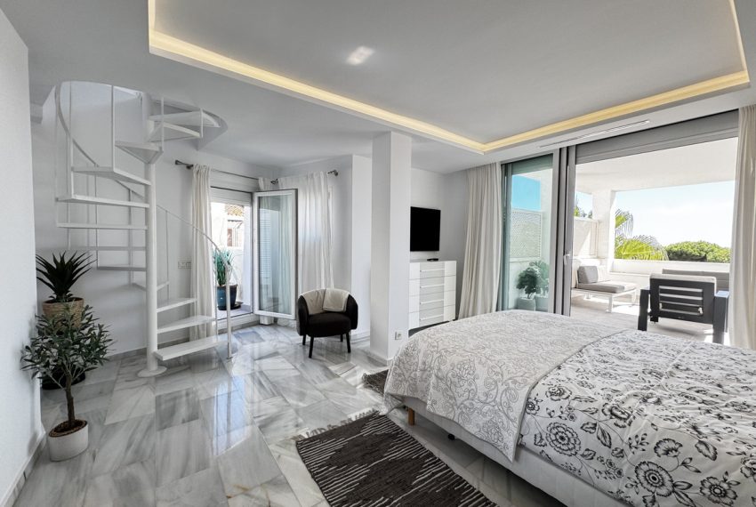 R5432302-Apartment-For-Sale-Puerto-Banus-Penthouse-Duplex-4-Beds-259-Built-7