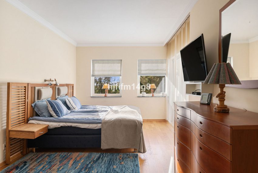 R5433385-Apartment-For-Sale-La-Quinta-Penthouse-Duplex-3-Beds-161-Built-9