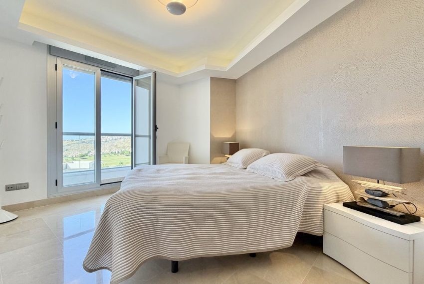 R5434054-Apartment-For-Sale-Los-Arqueros-Penthouse-3-Beds-109-Built-14