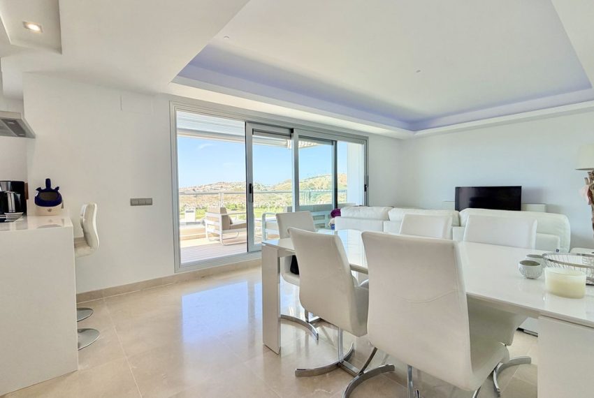 R5434054-Apartment-For-Sale-Los-Arqueros-Penthouse-3-Beds-109-Built-6