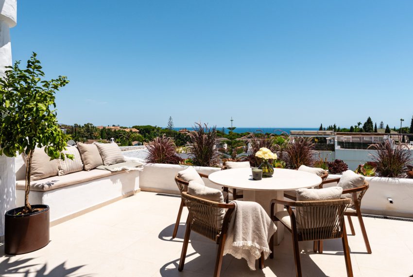 R5434135-Apartment-For-Sale-The-Golden-Mile-Middle-Floor-Apartment-3-Beds-126-Built-10