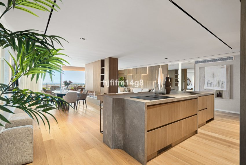 R5435245-Apartment-For-Sale-Nueva-Andalucia-Middle-Floor-Apartment-3-Beds-200-Built-5