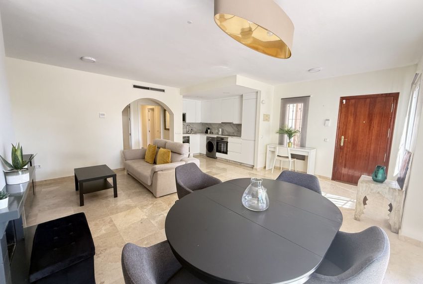 R5435794-Apartment-For-Sale-Aloha-Ground-Floor-Apartment-2-Beds-108-Built-1
