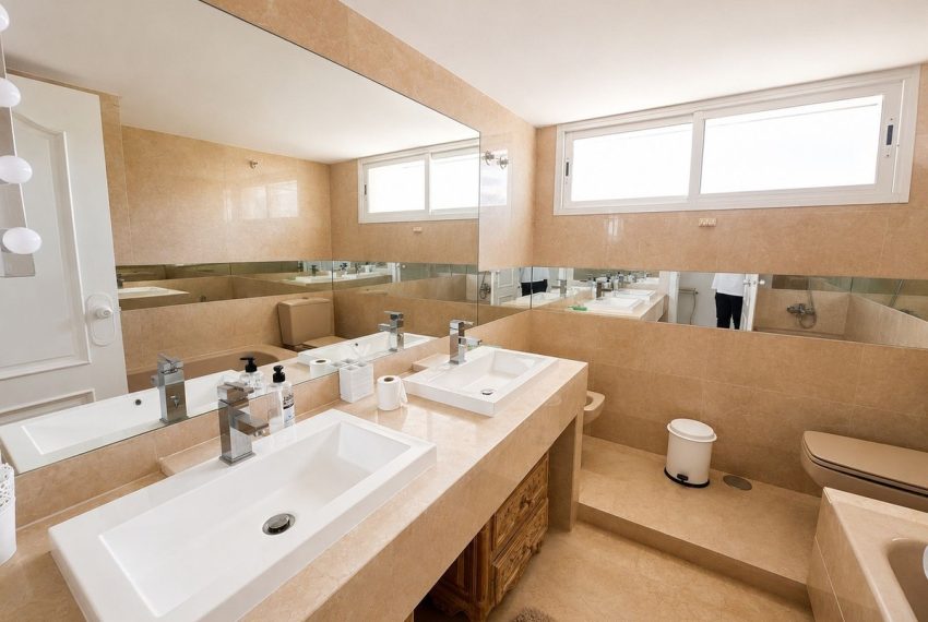 R5436010-Apartment-For-Sale-Marbella-Penthouse-5-Beds-336-Built-7