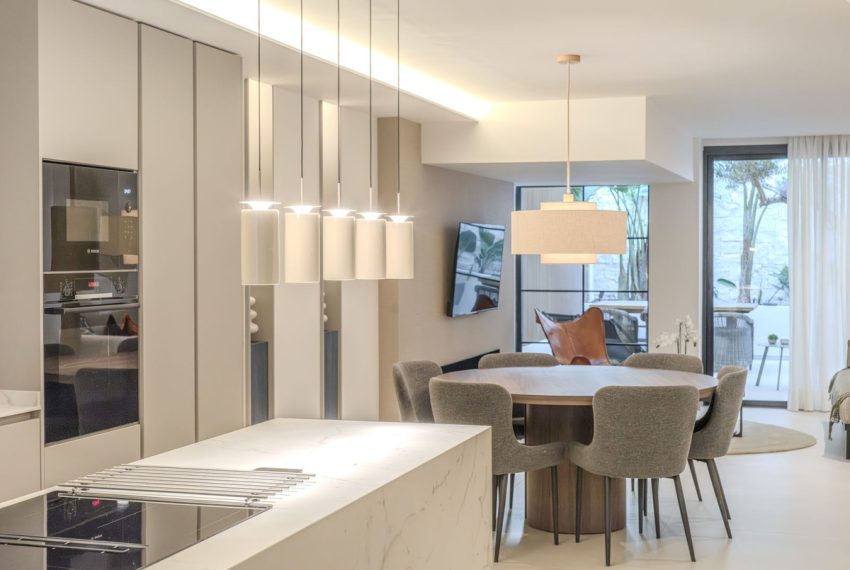 R5437399-Apartment-For-Sale-Marbella-Ground-Floor-Apartment-2-Beds-150-Built-1