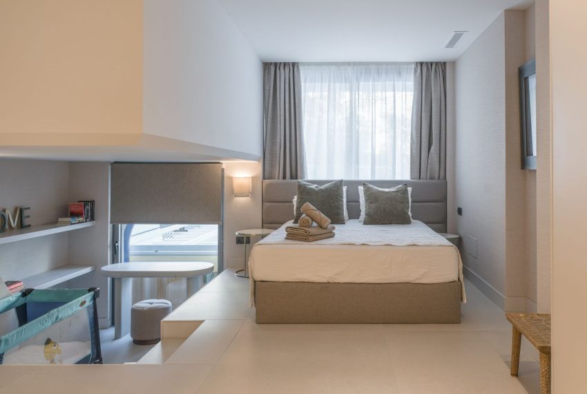 R5437399-Apartment-For-Sale-Marbella-Ground-Floor-Apartment-2-Beds-150-Built-11