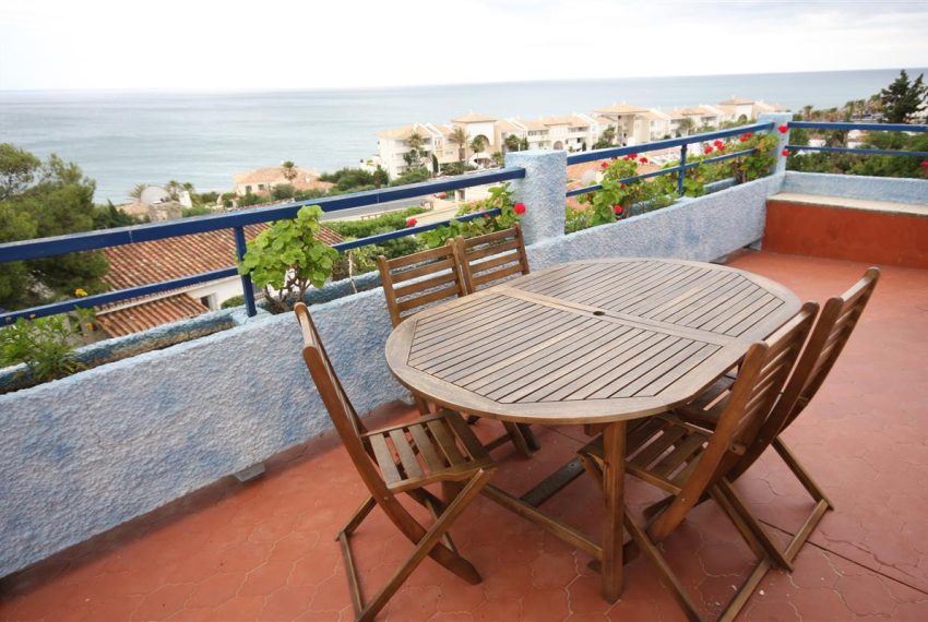 R5437732-House-For-Sale-Estepona-Detached-Villa-4-Beds-300-Built-18