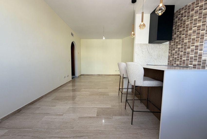 R5438368-Apartment-For-Sale-Estepona-Middle-Floor-Apartment-2-Beds-80-Built-10