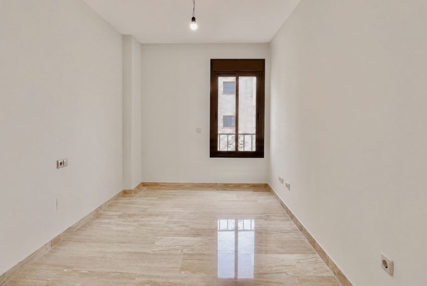 R5438368-Apartment-For-Sale-Estepona-Middle-Floor-Apartment-2-Beds-80-Built-13