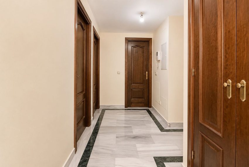 R5438368-Apartment-For-Sale-Estepona-Middle-Floor-Apartment-2-Beds-80-Built-6