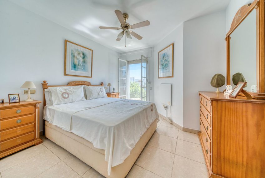 R5438410-House-For-Sale-Bel-Air-Townhouse-3-Beds-127-Built-7