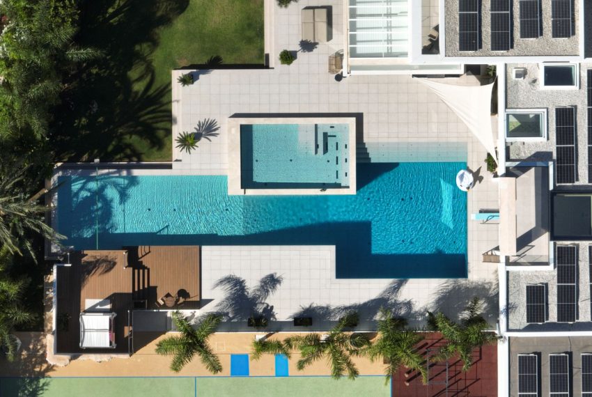 R5438548-House-For-Sale-El-Paraiso-Detached-Villa-7-Beds-1373-Built-13