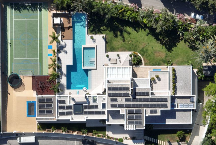 R5438548-House-For-Sale-El-Paraiso-Detached-Villa-7-Beds-1373-Built-5