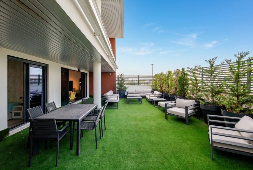 R5438596-Apartment-For-Sale-Benahavis-Ground-Floor-Apartment-3-Beds-92-Built-1