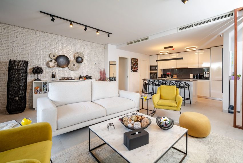 R5438596-Apartment-For-Sale-Benahavis-Ground-Floor-Apartment-3-Beds-92-Built-2