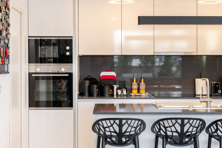 R5438596-Apartment-For-Sale-Benahavis-Ground-Floor-Apartment-3-Beds-92-Built-3
