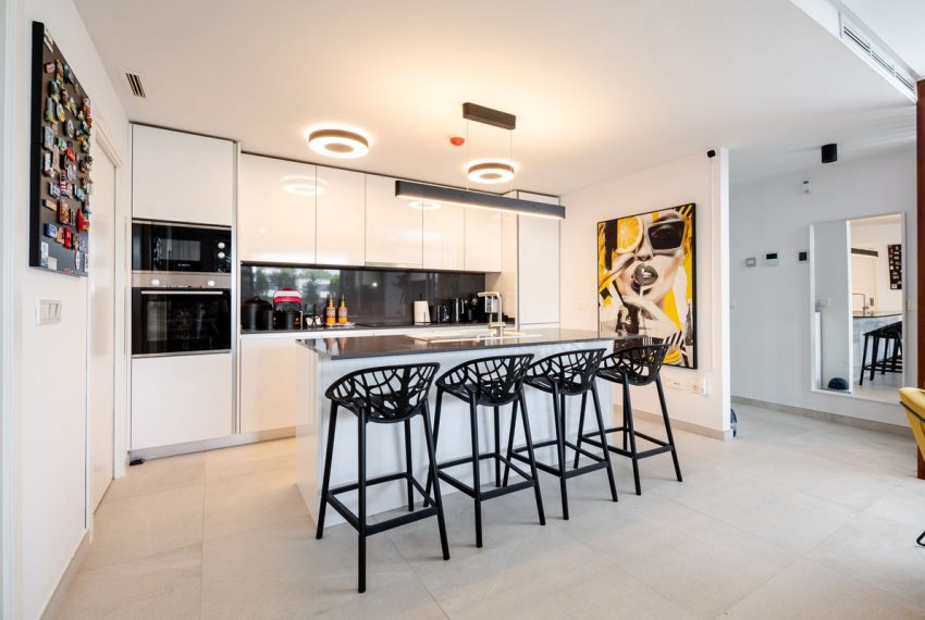 R5438596-Apartment-For-Sale-Benahavis-Ground-Floor-Apartment-3-Beds-92-Built-7