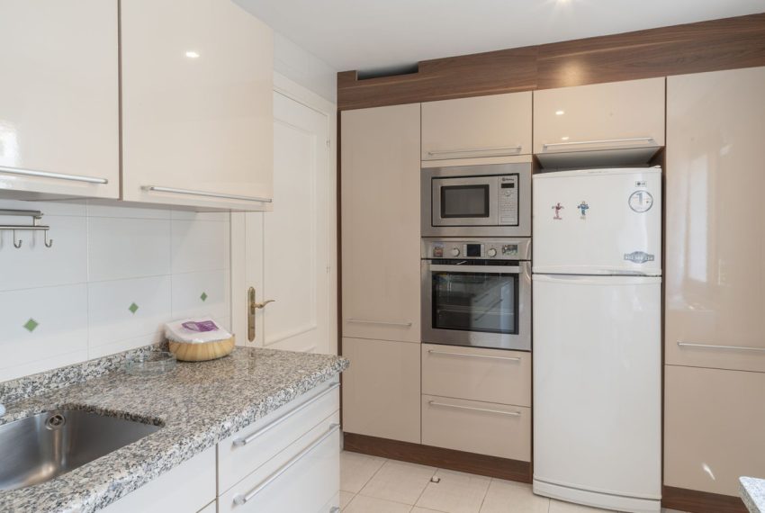 R5438638-Apartment-For-Sale-The-Golden-Mile-Penthouse-Duplex-4-Beds-230-Built-11