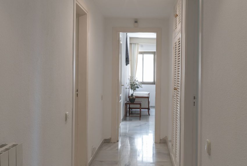 R5438638-Apartment-For-Sale-The-Golden-Mile-Penthouse-Duplex-4-Beds-230-Built-12