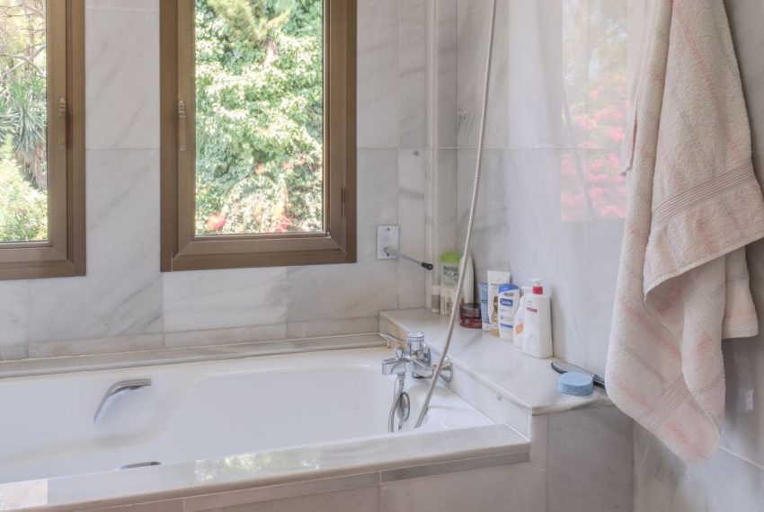 R5438638-Apartment-For-Sale-The-Golden-Mile-Penthouse-Duplex-4-Beds-230-Built-15
