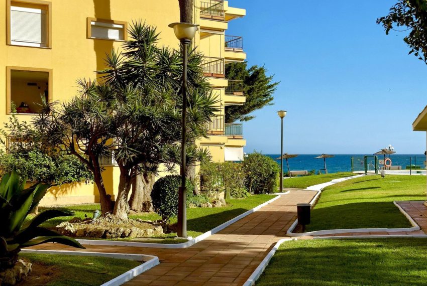 R5438776-Apartment-For-Sale-Estepona-Middle-Floor-Apartment-3-Beds-87-Built-14