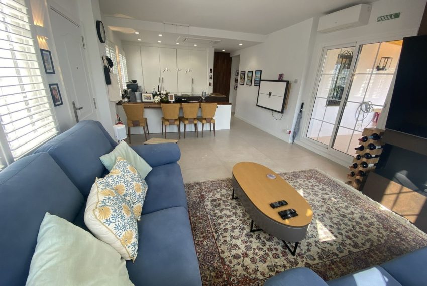 R5438803-Apartment-For-Sale-Nueva-Andalucia-Middle-Floor-Apartment-2-Beds-82-Built-1