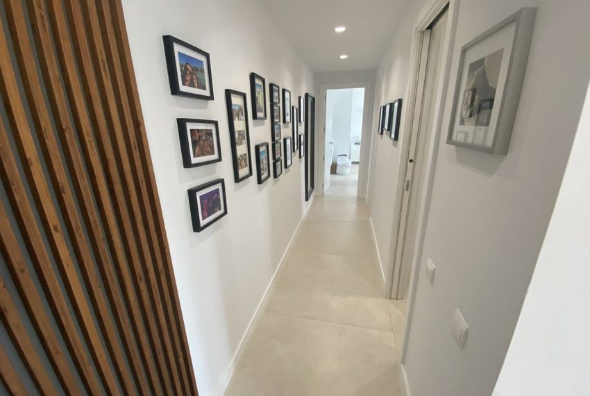 R5438803-Apartment-For-Sale-Nueva-Andalucia-Middle-Floor-Apartment-2-Beds-82-Built-10