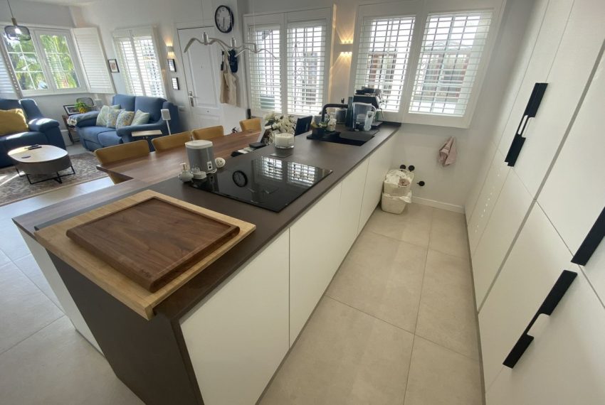 R5438803-Apartment-For-Sale-Nueva-Andalucia-Middle-Floor-Apartment-2-Beds-82-Built-12