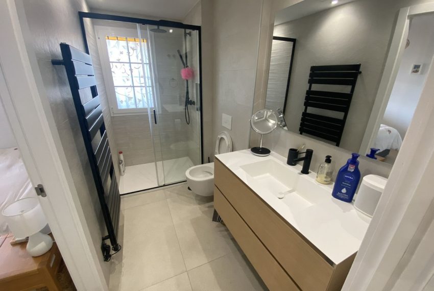 R5438803-Apartment-For-Sale-Nueva-Andalucia-Middle-Floor-Apartment-2-Beds-82-Built-7