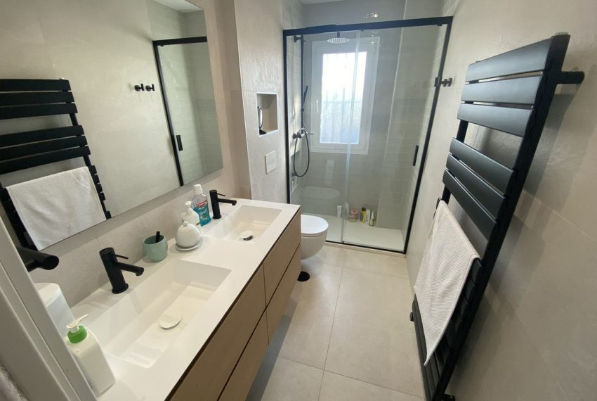 R5438803-Apartment-For-Sale-Nueva-Andalucia-Middle-Floor-Apartment-2-Beds-82-Built-8
