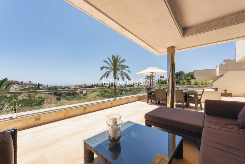 R5438905-Apartment-For-Sale-Nueva-Andalucia-Middle-Floor-Apartment-2-Beds-250-Built-3