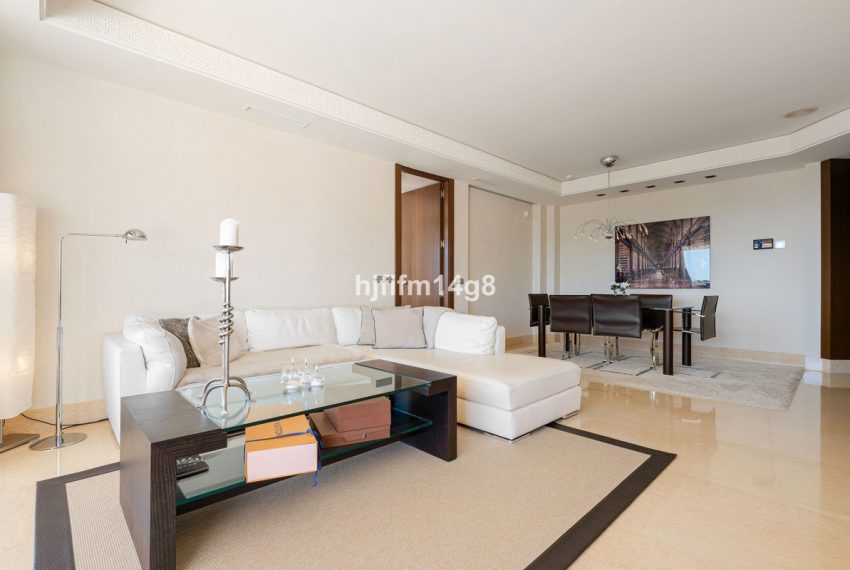 R5438905-Apartment-For-Sale-Nueva-Andalucia-Middle-Floor-Apartment-2-Beds-250-Built-6