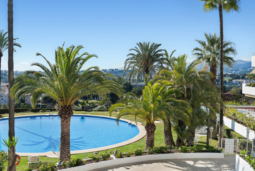 R5439004-Apartment-For-Sale-The-Golden-Mile-Middle-Floor-Apartment-3-Beds-138-Built-14