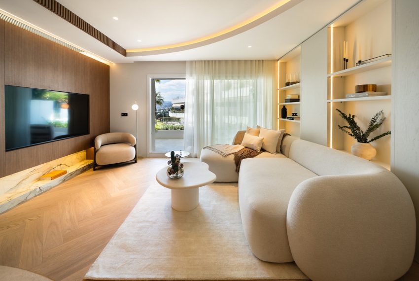R5439004-Apartment-For-Sale-The-Golden-Mile-Middle-Floor-Apartment-3-Beds-138-Built-5