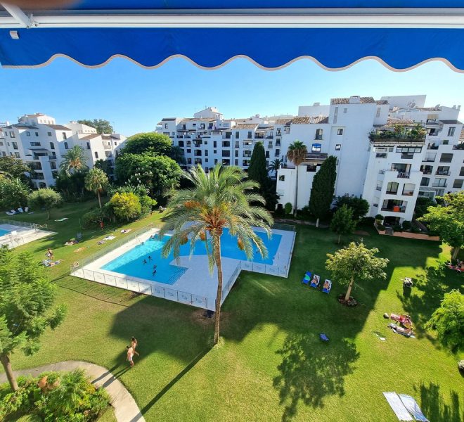 R5440276-Image 1-Middle Floor Apartment - 2 Beds - 96 Built