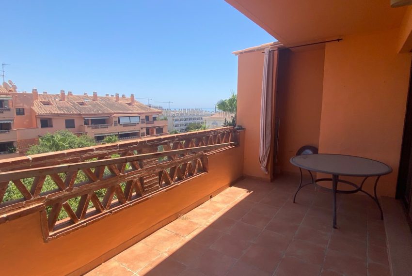 R5441149-Apartment-For-Sale-The-Golden-Mile-Top-Floor-Apartment-2-Beds-106-Built-1