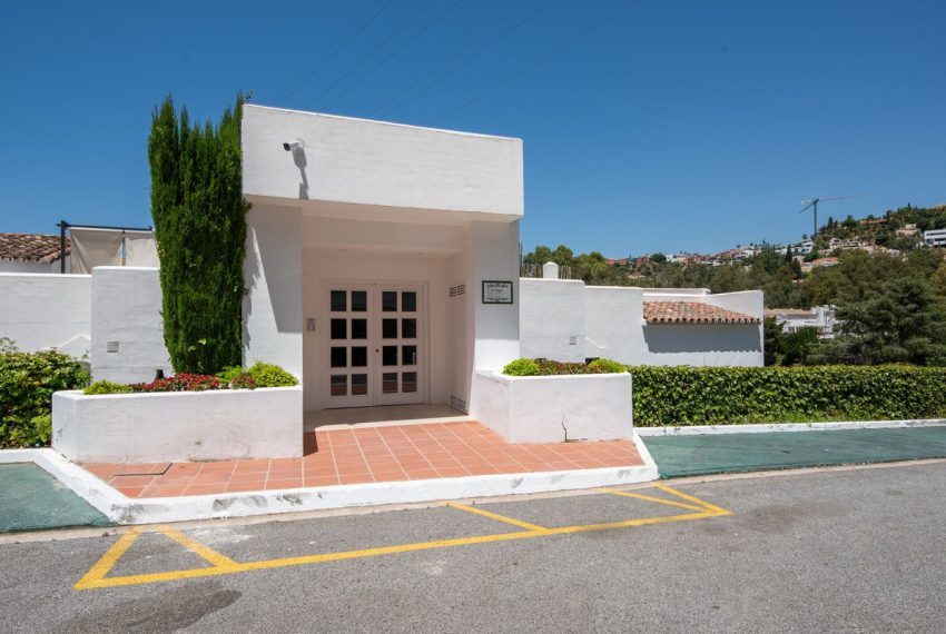R5441464-Apartment-For-Sale-Benahavis-Top-Floor-Apartment-3-Beds-173-Built