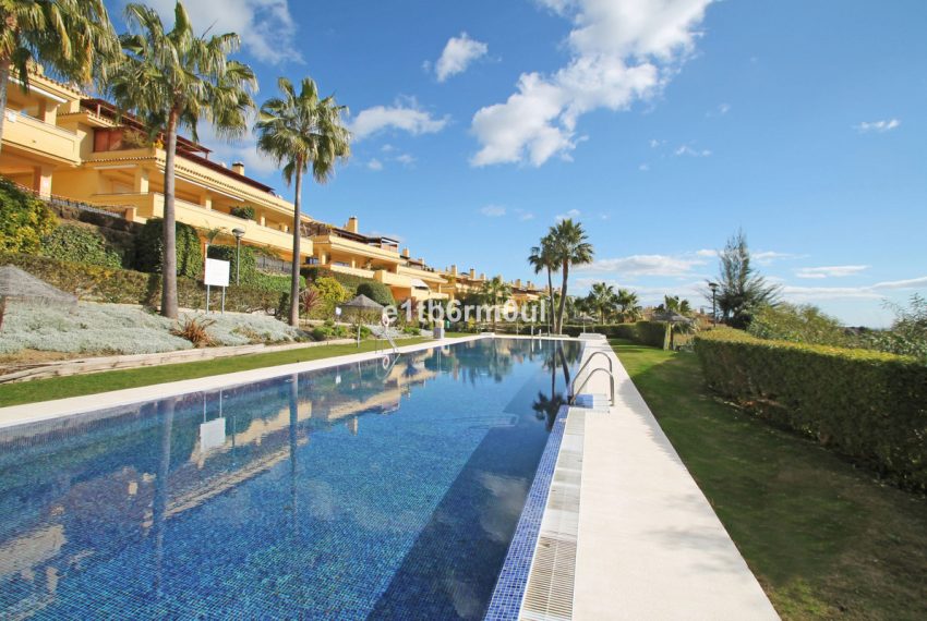 R5441530-Apartment-For-Sale-The-Golden-Mile-Middle-Floor-Apartment-3-Beds-147-Built-4