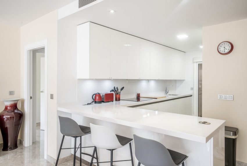 R5441611-Apartment-For-Sale-Nueva-Andalucia-Middle-Floor-Apartment-3-Beds-210-Built-4