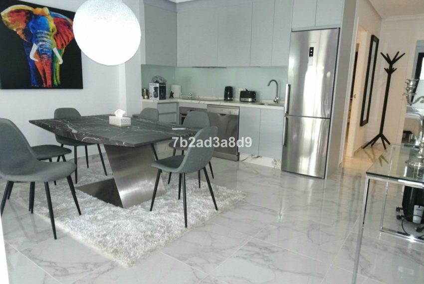 R5441785-Apartment-For-Sale-Nueva-Andalucia-Middle-Floor-Apartment-2-Beds-130-Built-11