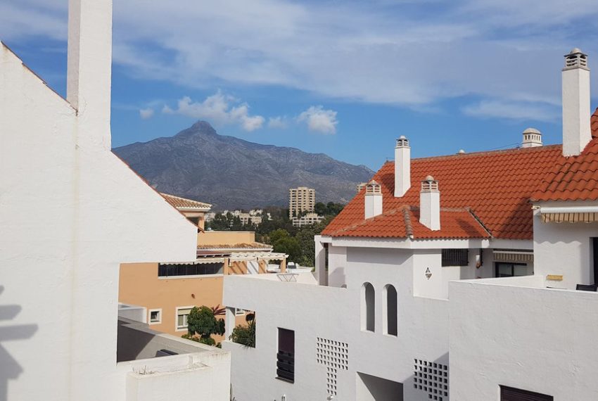 R5441785-Apartment-For-Sale-Nueva-Andalucia-Middle-Floor-Apartment-2-Beds-130-Built