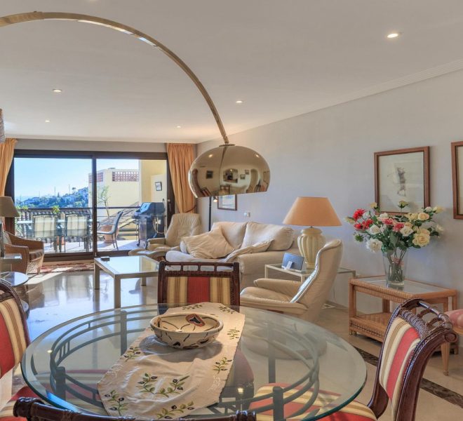 R5441797-Image 1-Ground Floor Apartment - 3 Beds - 138 Built